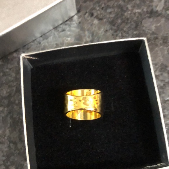 Premier Designs Ring - Picture 2 of 3